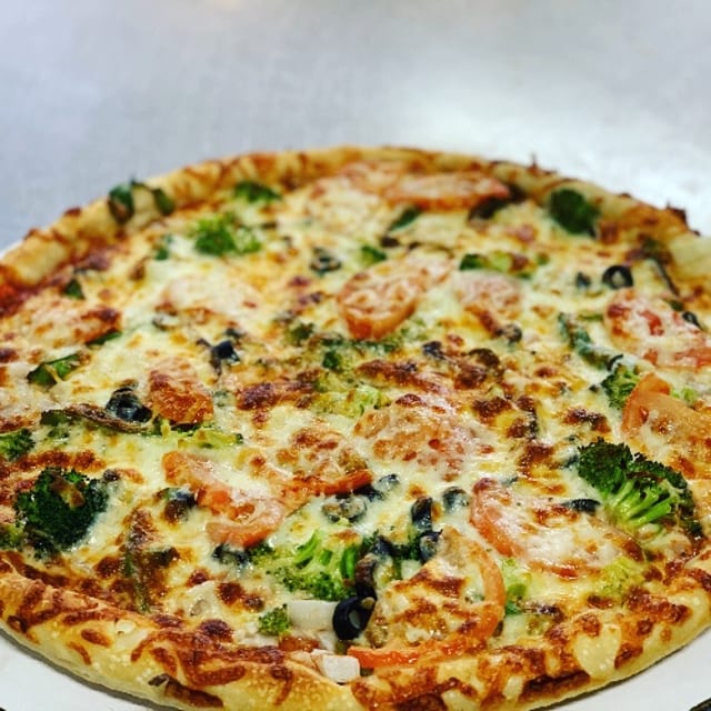Veggie Lovers Pizza Small.