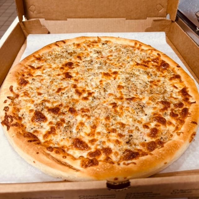 Chicken Pizza Large.